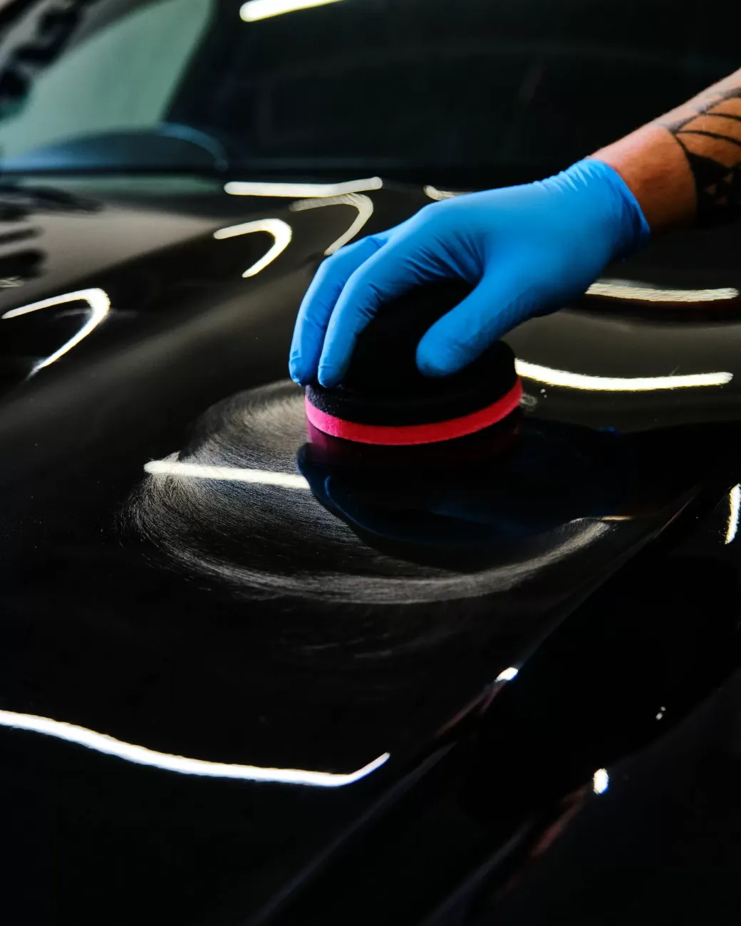 YUM Wax HexGrip Applicator thumbnail 3